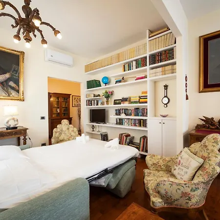 Apartment Bright Flat Close To The Centre