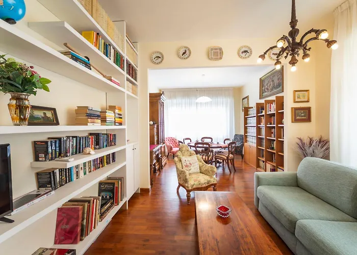 Apartment Bright Flat Close To The Centre *